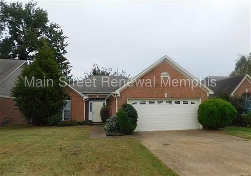 1st image of 9371 Garden Woods Dr