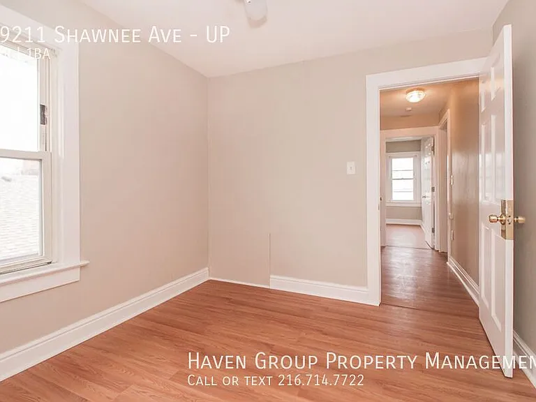 19211 Shawnee Ave #UP — Photo 14
