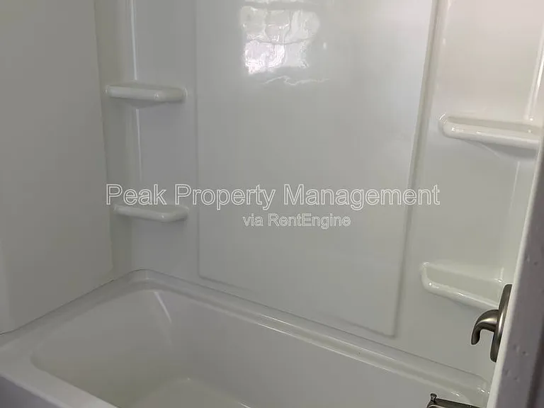 9014 Weldon Dr — Photo 10