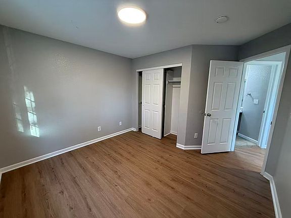 4th image of 7214 E 38th Ave