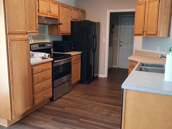 2nd image of 2251 Bradyville Pike
