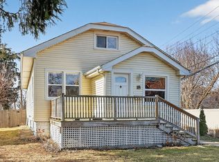 18 S Hudson St, Westmont, IL