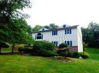 240 Valley Rd, Birdsboro, PA 19508