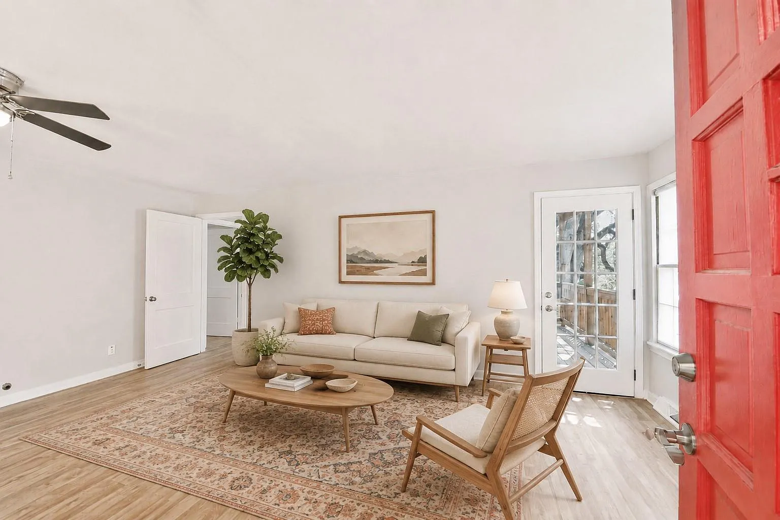 2 bed, 1.0 bath, 949 sqft, $3,295 — Photo 4