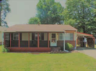 2005 Sparrow Rd, Chesapeake, VA 23320