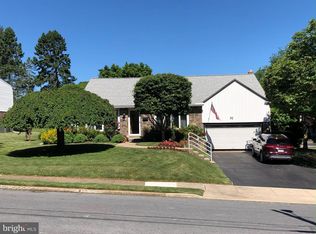 44 Cambridge Rd, Broomall, PA 19008