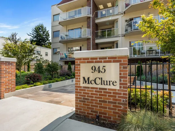 945 McClure St #203, Victoria, BC V8V 3E8