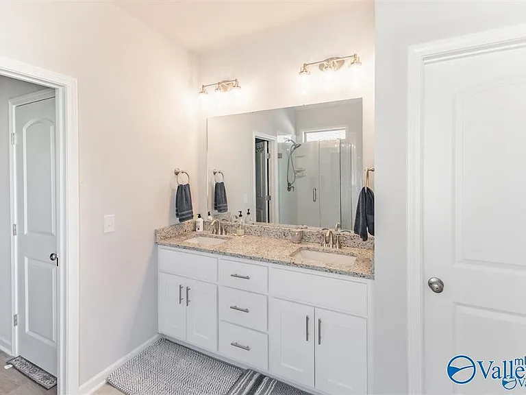 107 Ranna Dr — Photo 16