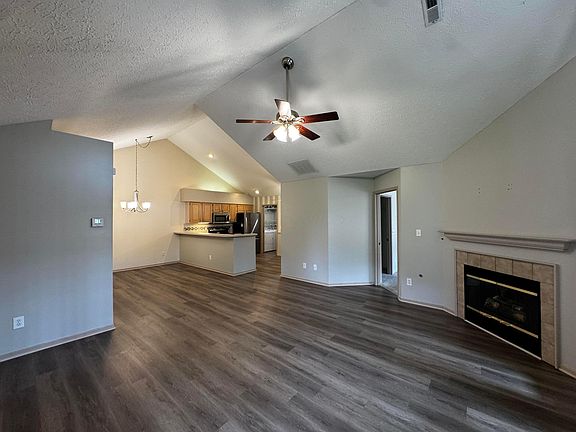 5th image of 5778 Ravine Creek Dr #15