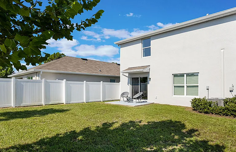 Bayport Place — Photo 25