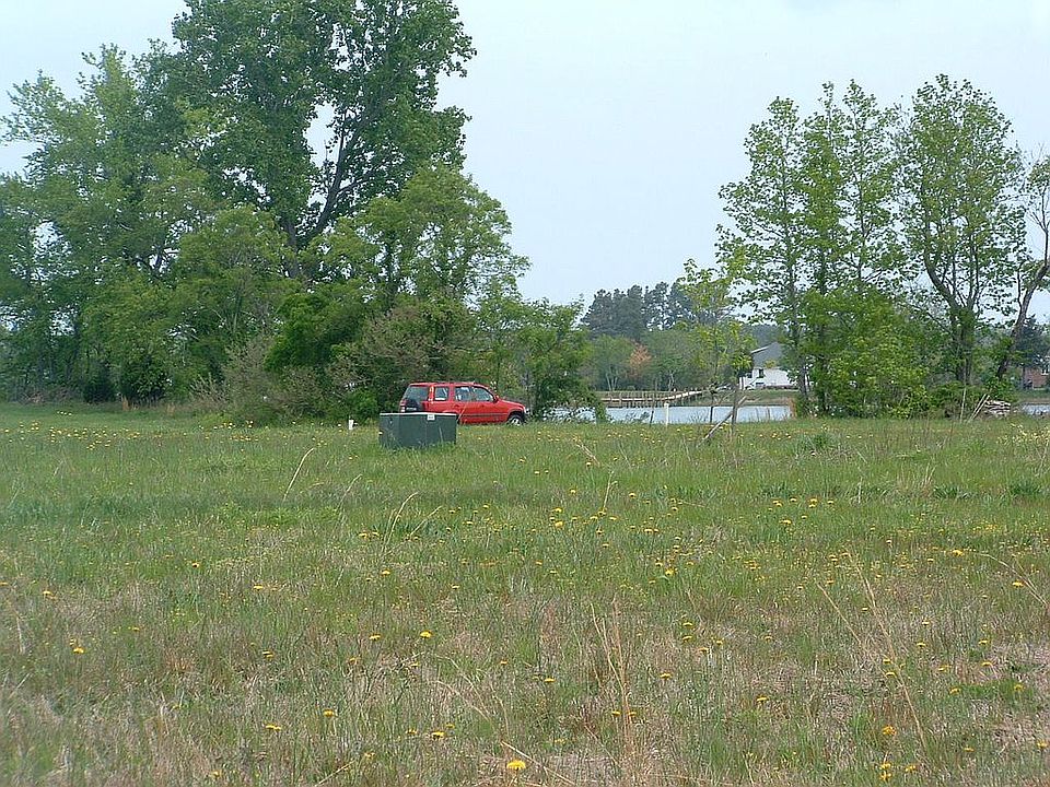 1st image of Harbor Dr #24