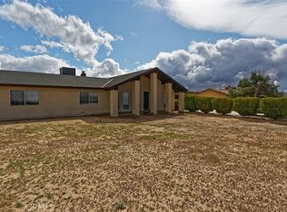 17817 Hackberry St, Hesperia, CA 92345