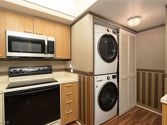 4th image of 13252 White Marsh Ln #3234