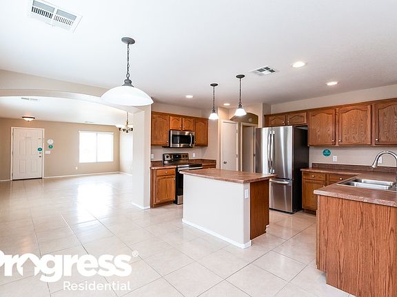 5th image of 3630 W Mesquite Ave