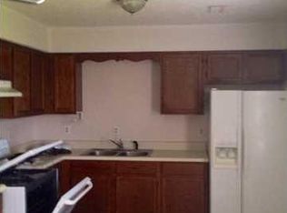 103 Underbrush Ct, Moncks Corner, SC 29461
