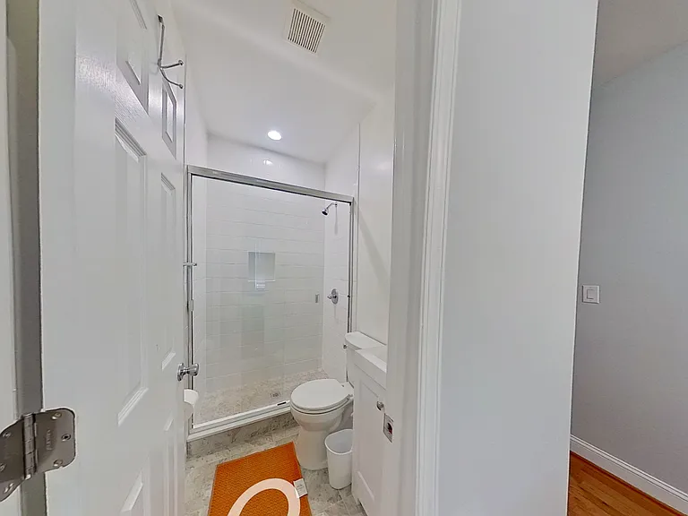 1414 14th St NW #B — Photo 10