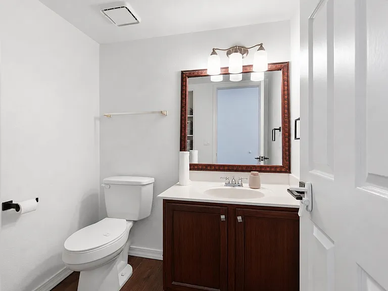 1195 W Salmon Ct — Photo 15