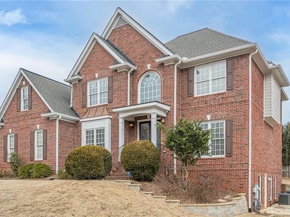 465 Pine Bough Ct, Milton, GA 30004