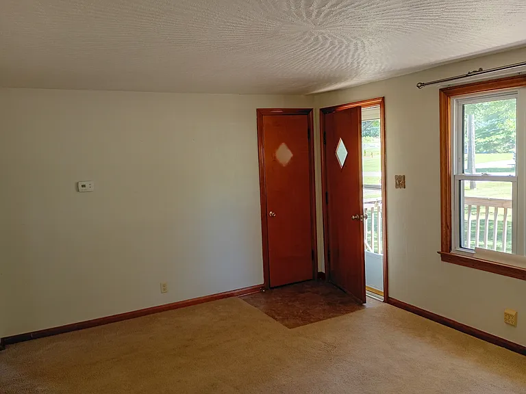 1511 Timber Rd — Photo 5