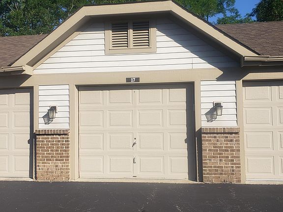 2nd image of 539 Cloverfield Ln APT 106