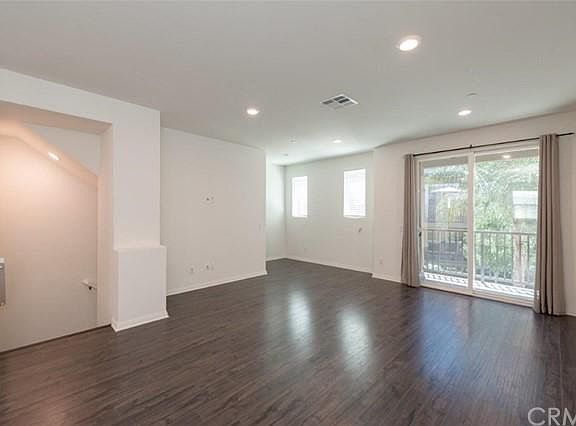 3rd image of 16144 Saggio Ln