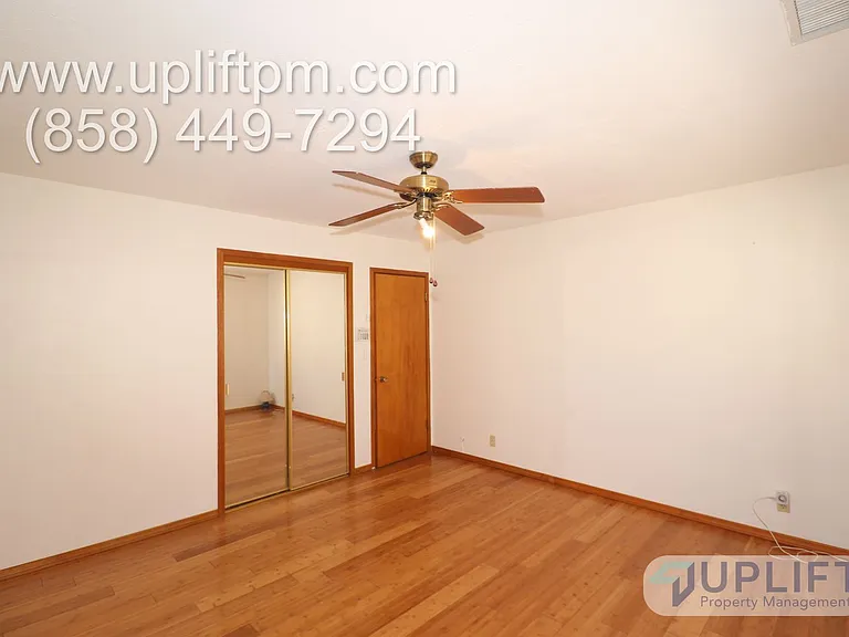 1441 Cedar St — Photo 12