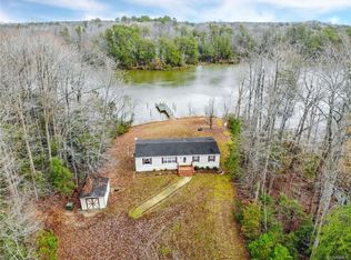216 Winding Creek Ln, Heathsville, VA 22473