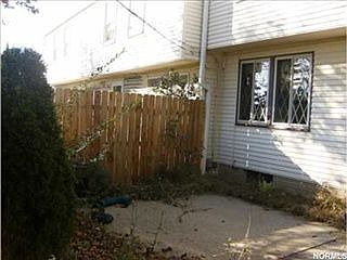 2nd image of 165 Ault St