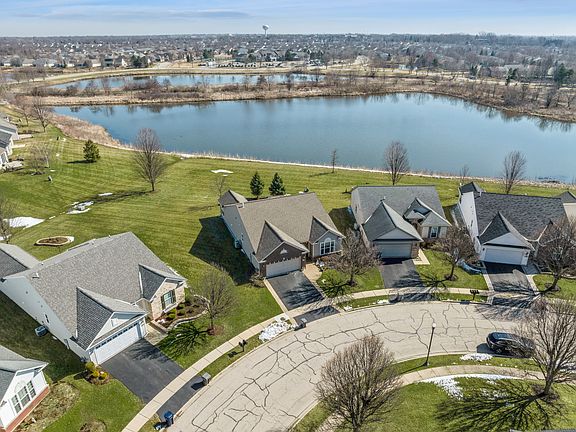 2nd image of 2791 Beacon Point Cir