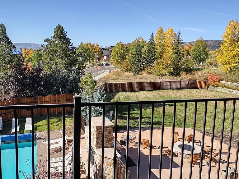 2200 Apres Ski Way #209 — Photo 9
