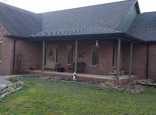 3710 Mary Anderson Rd, Wadesville, IN 47638