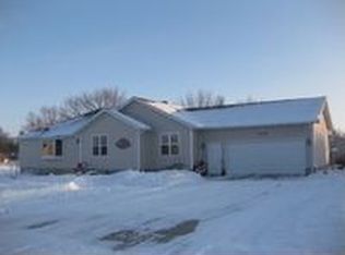 1034 Church St, Jesup, IA 50648