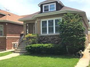 6637 N Oshkosh Ave, Chicago, IL