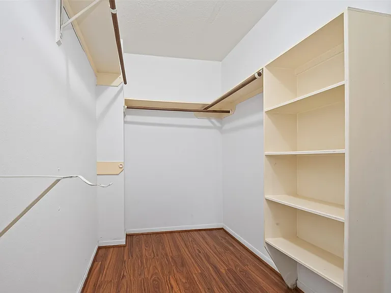 11563 Withers Way Cir — Photo 38
