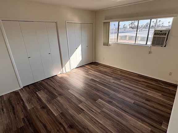 5th image of 11930 Dorothy St APT 7