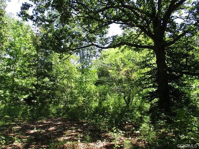 2nd image of 2727 County Line Rd