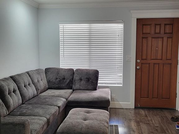 5th image of 4255 33rd St APT 4