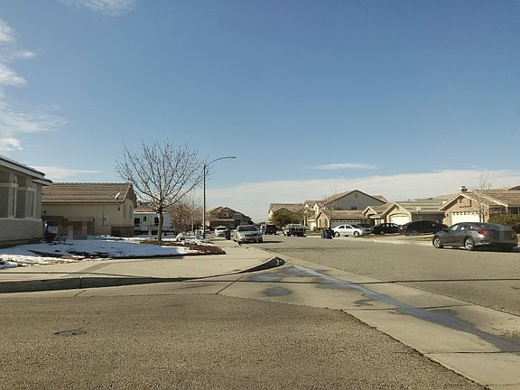 5th image of 5751 Saint Laurent Dr