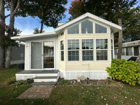 23 College Drive #515, Wells, ME 04090