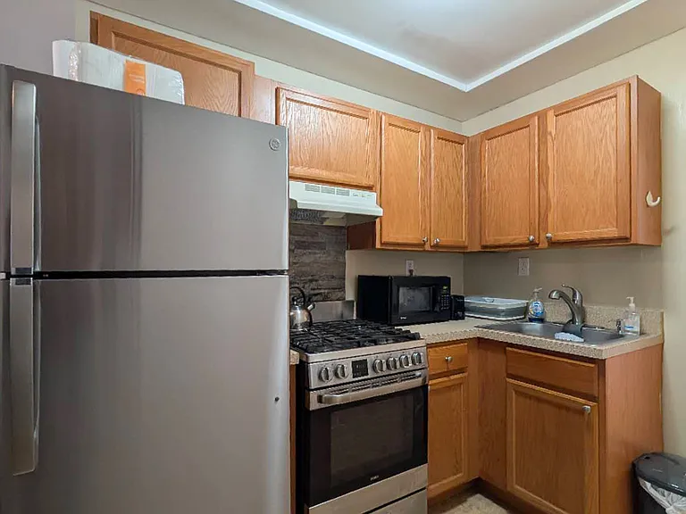 184 Dartmouth Loop #2 — Photo 1