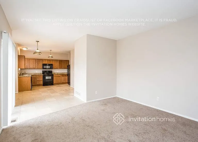 9829 Kenton Cir — Photo 4