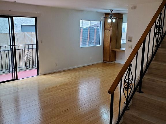 2nd image of 4031 McLaughlin Ave #4