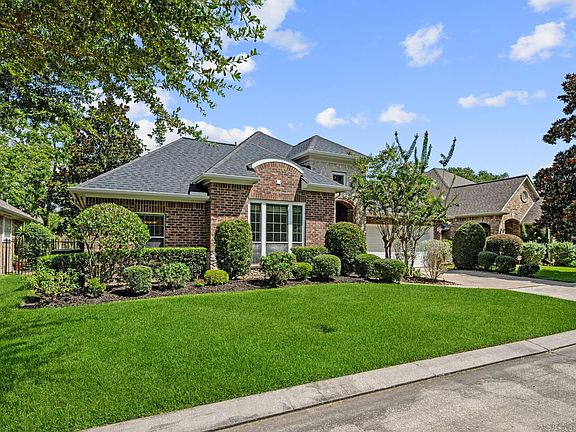 3rd image of 5911 Piney Birch Ct