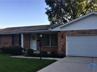 101 Hidden Cove St, Rossford, OH 43460