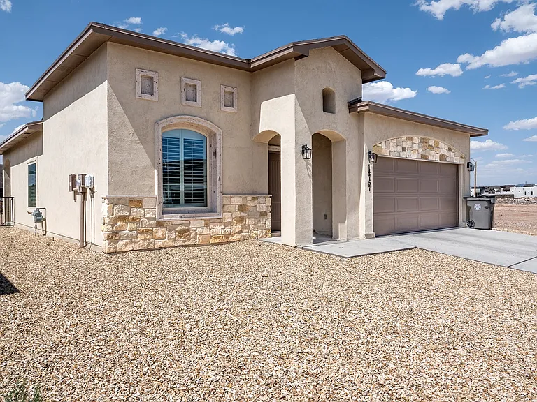 14757 Mike A Mendoza Ave — Photo 6