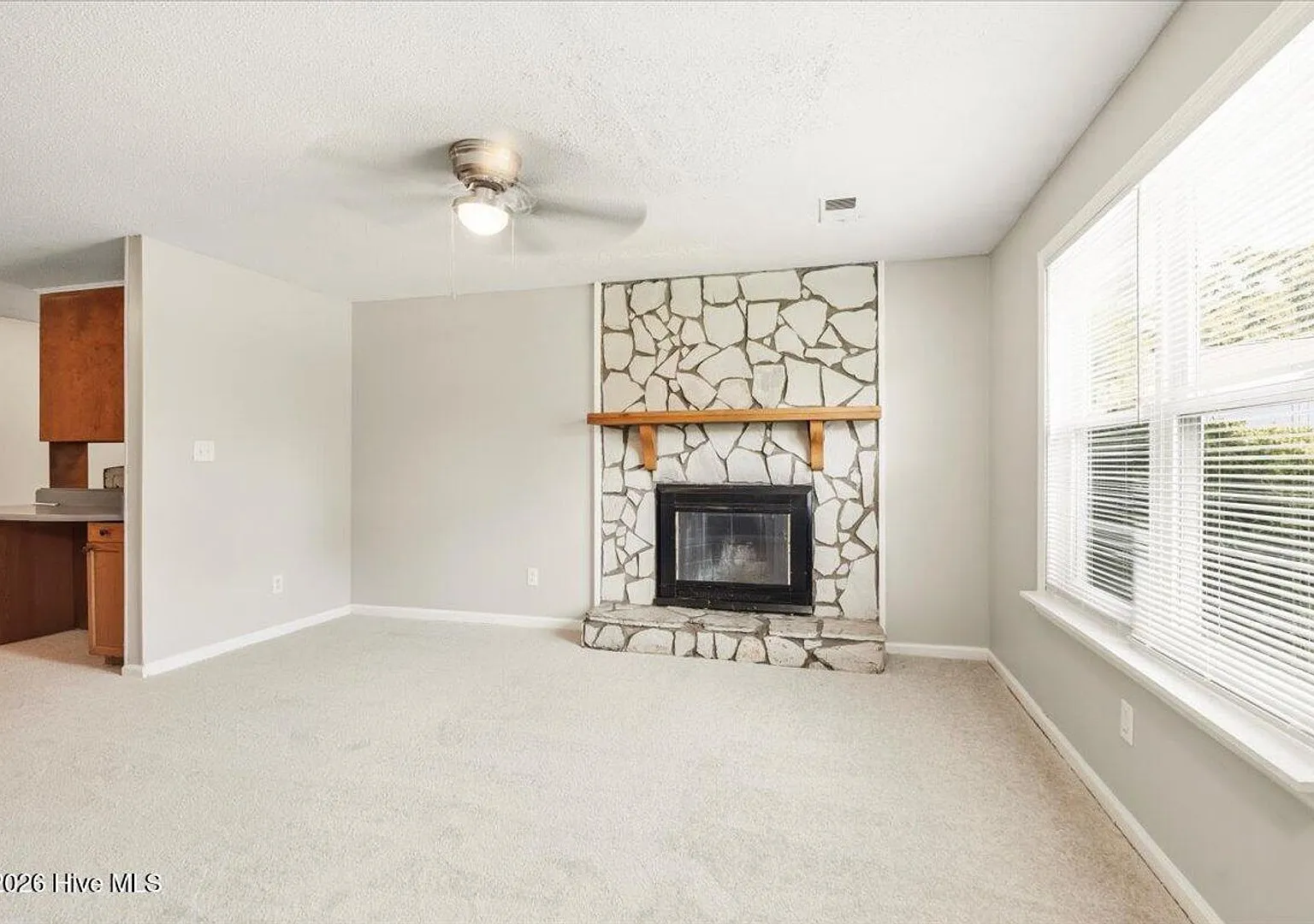 Welcome to Your Charming New Home! — Photo 4