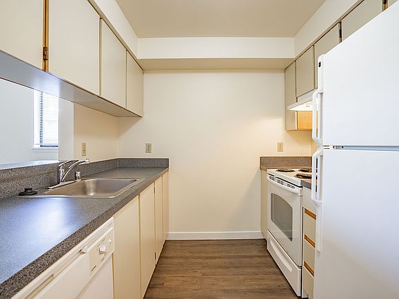 5th image of 6748 Mary Ave NW #1-204