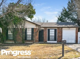 3621 Landers Ln, Arlington, TX 76014