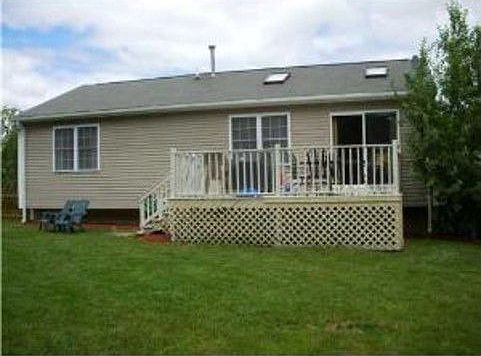 2nd image of 26 Remington Farm Dr