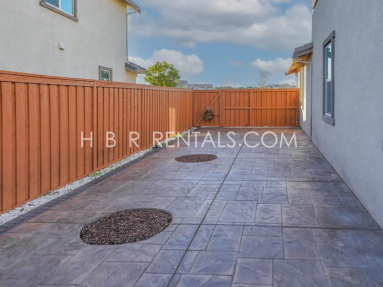 1038 Osprey Dr — Photo 34